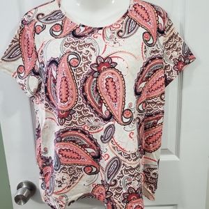 Coral paisley tee